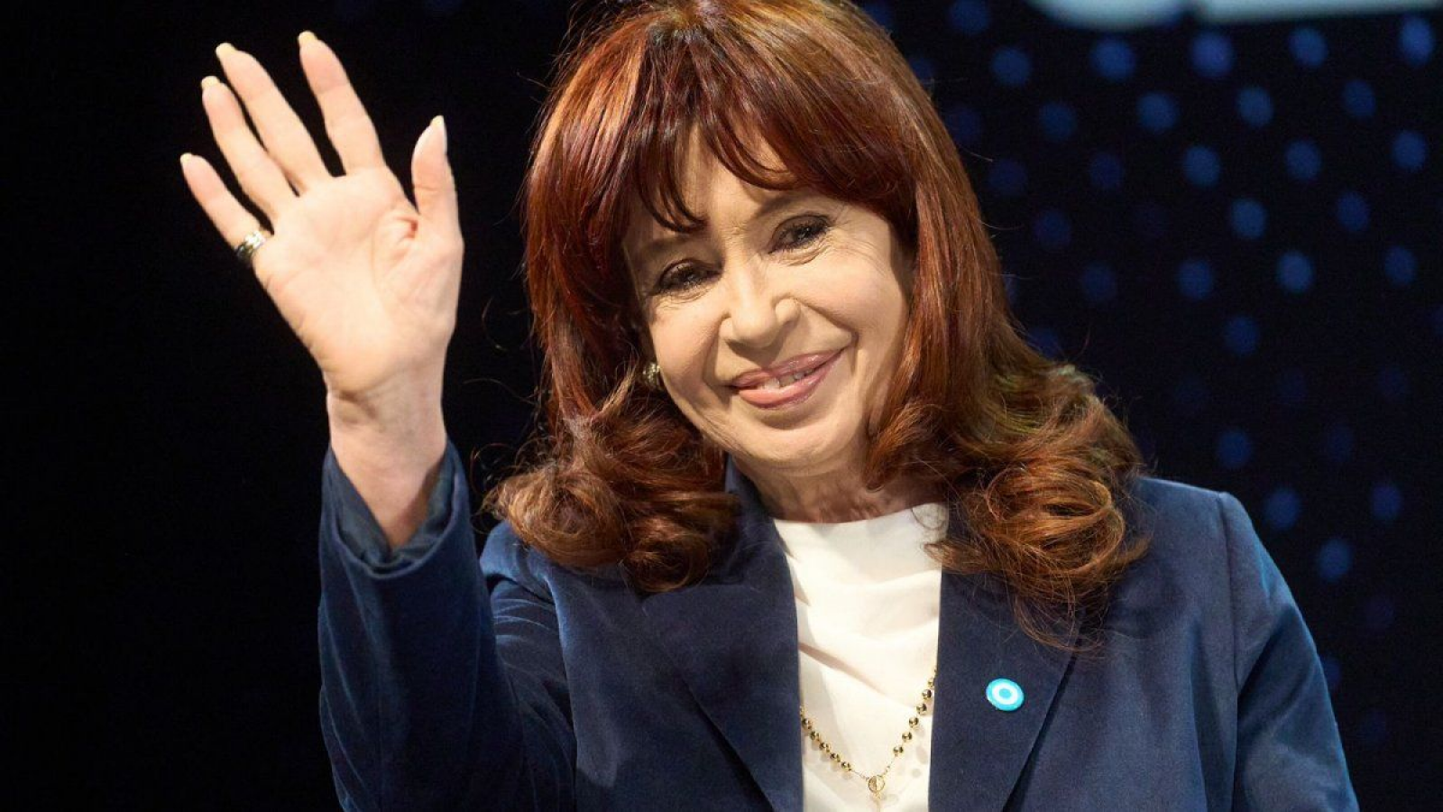 Cruces entre dirigentes de LLA y dirigentes K por los tuits de Cristina